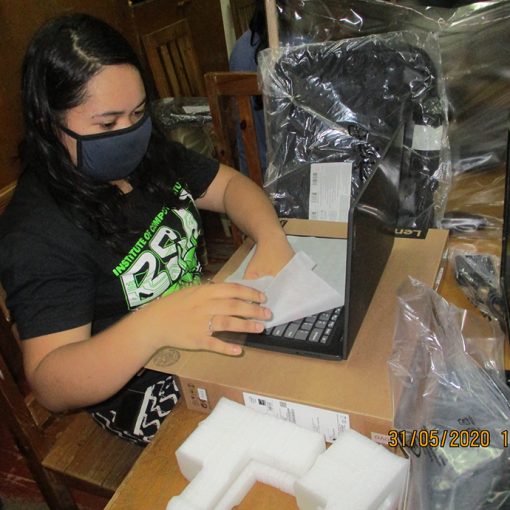 FCJ scholars Manila with new laptops
