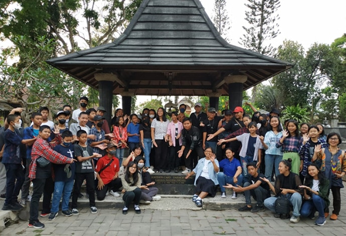 B Java Church A Pilgrimage to the History of the Church in Java - Faithful Companions ...
