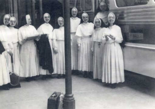 Benalla Sisters heading off on holiday, January 1967