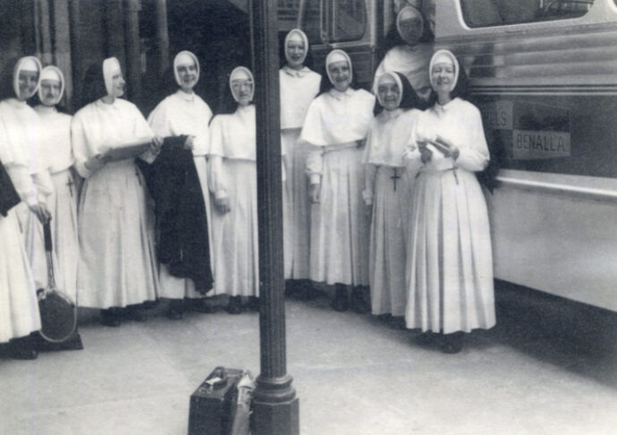 Benalla Sisters heading off on holiday, January 1967